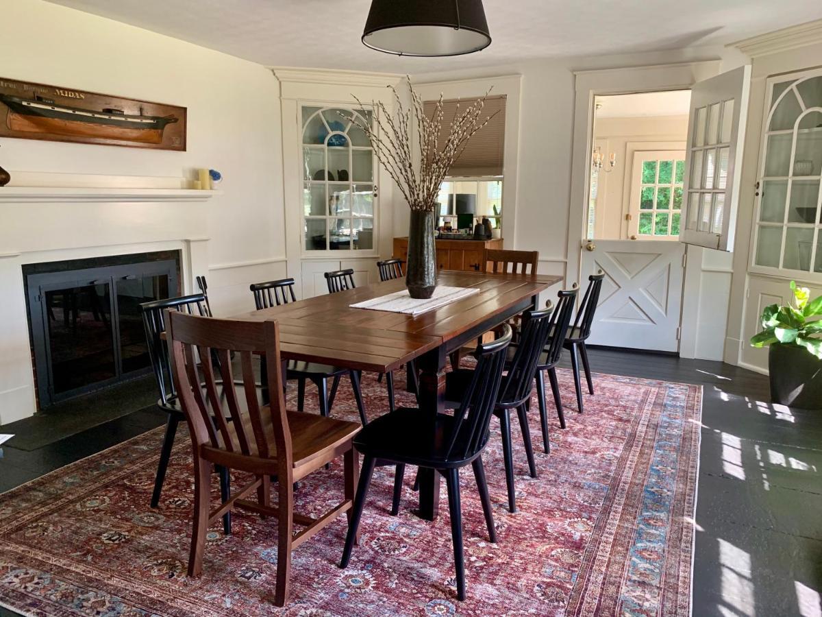 לינה וארוחת בוקר ברנסטייבל Ashley Manor מראה חיצוני תמונה