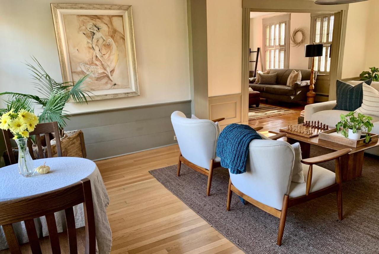 לינה וארוחת בוקר ברנסטייבל Ashley Manor מראה חיצוני תמונה