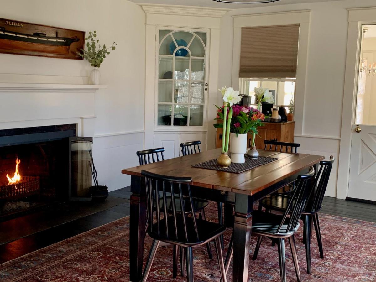 לינה וארוחת בוקר ברנסטייבל Ashley Manor מראה חיצוני תמונה