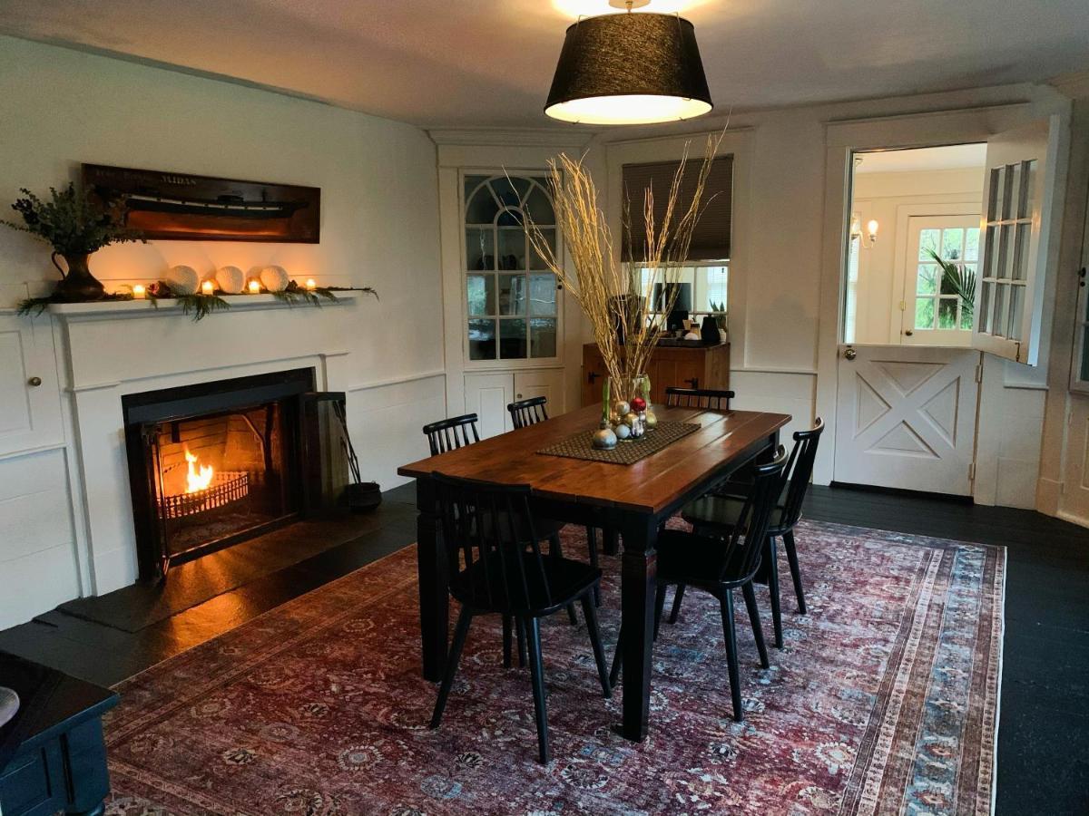 לינה וארוחת בוקר ברנסטייבל Ashley Manor מראה חיצוני תמונה