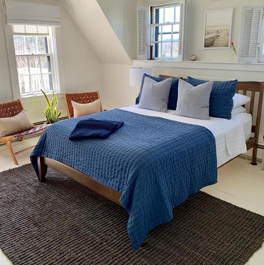 לינה וארוחת בוקר ברנסטייבל Ashley Manor מראה חיצוני תמונה